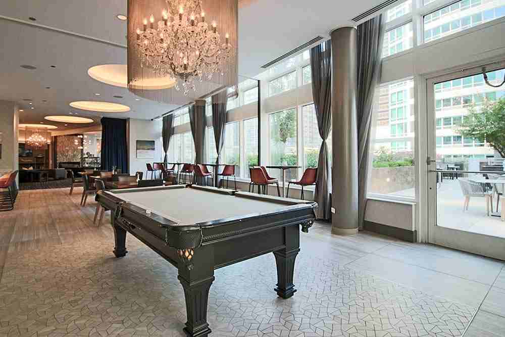 355 E Ohio St - Photo 7 of 12