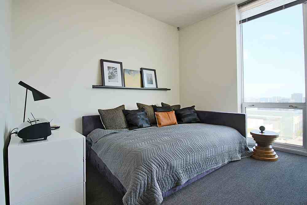 2138 S Indiana Ave #1-1 - Photo 5 of 23