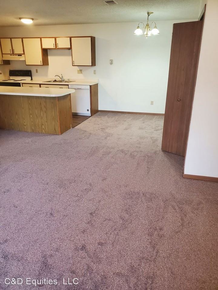 918-938 4th Street - Photo 2 of 16