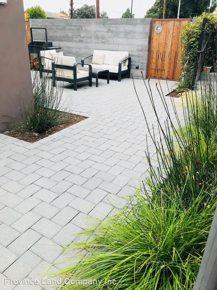 706 E. Haley St. - Photo 2 of 7