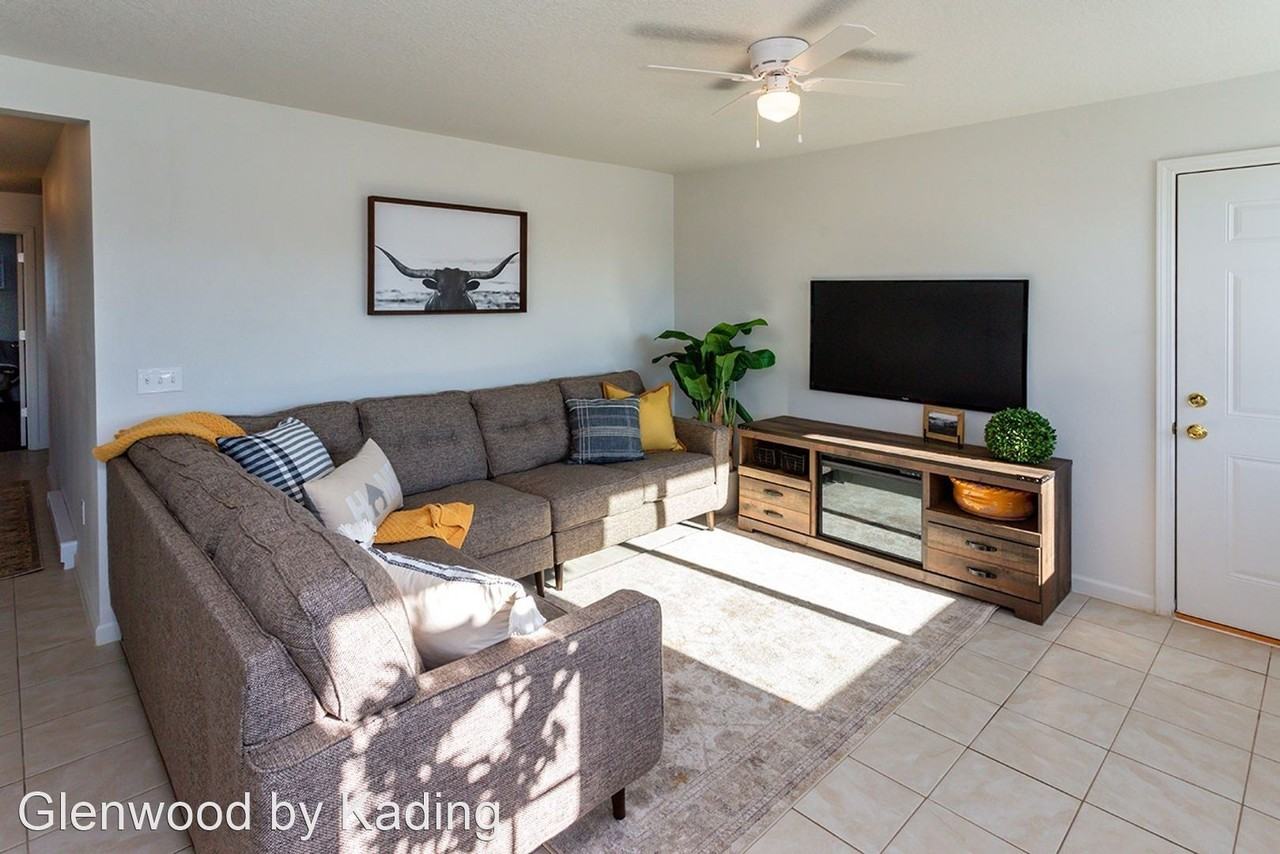 1003-1017 Annie Dr - Photo 2 of 19