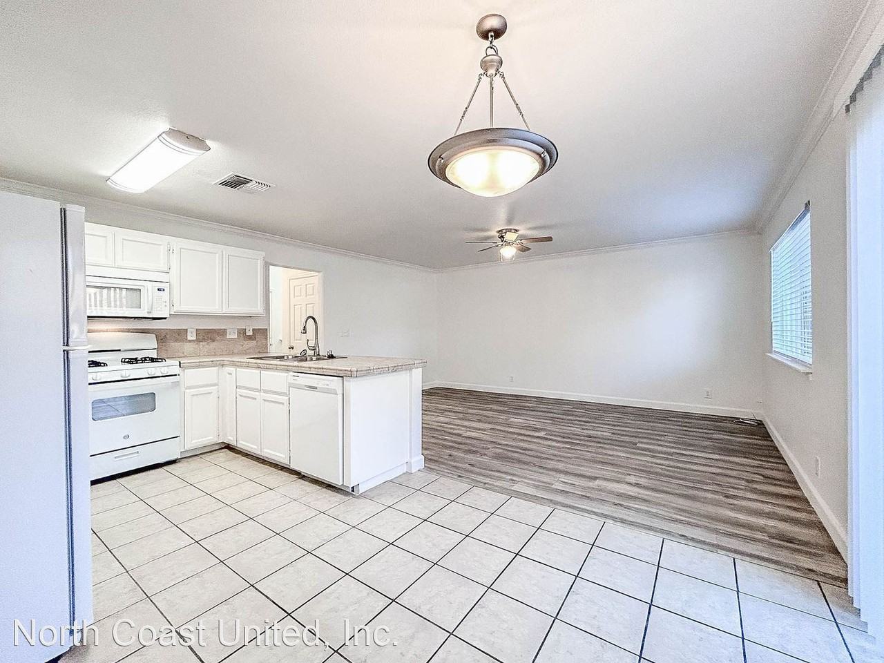 480-490 Posada Way - Photo 3 of 23