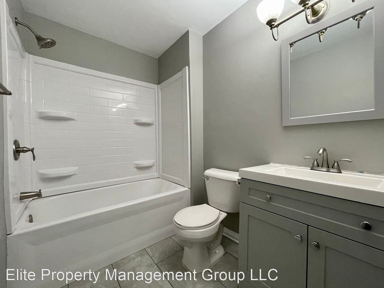 5212 Winnetka Ave N - Photo 2 of 10