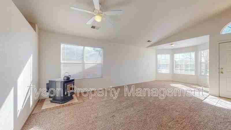7605 Kentwood Ave Nw - Photo 5 of 22