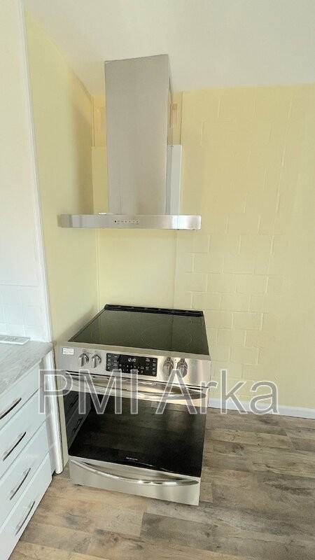 317 Pelly Ave N - Photo 6 of 14