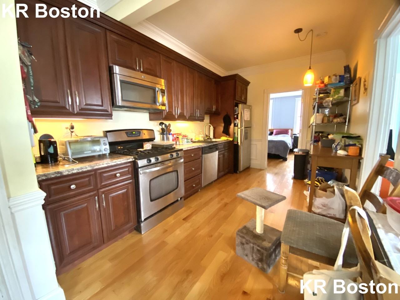 Foster St. & Washington St #1R - Photo 6 of 10