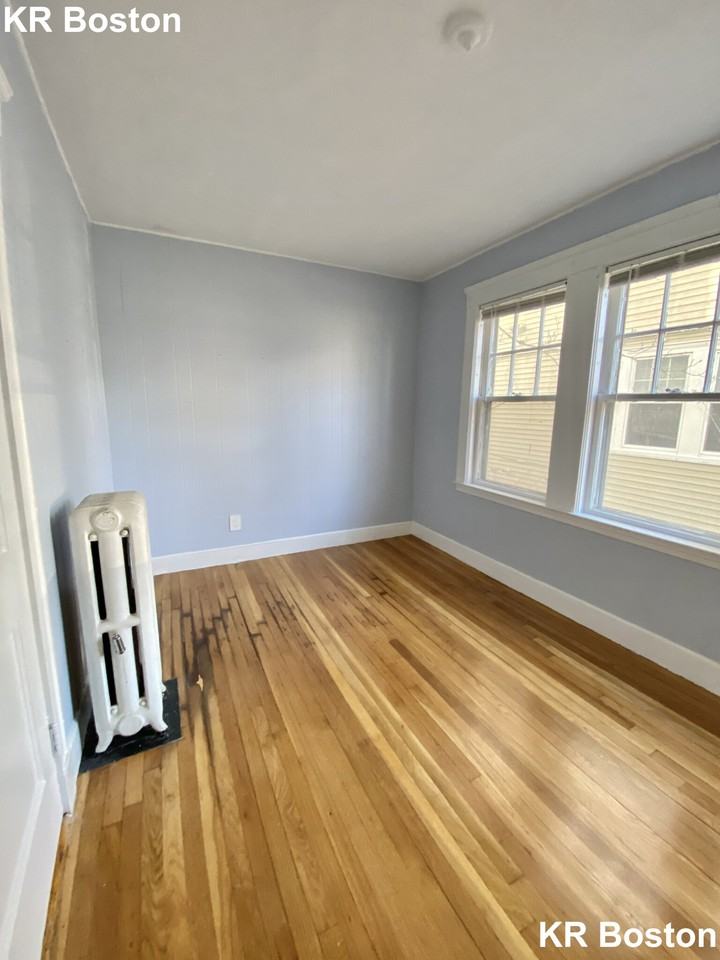 Beechcroft & Washington St #1 - Photo 5 of 50