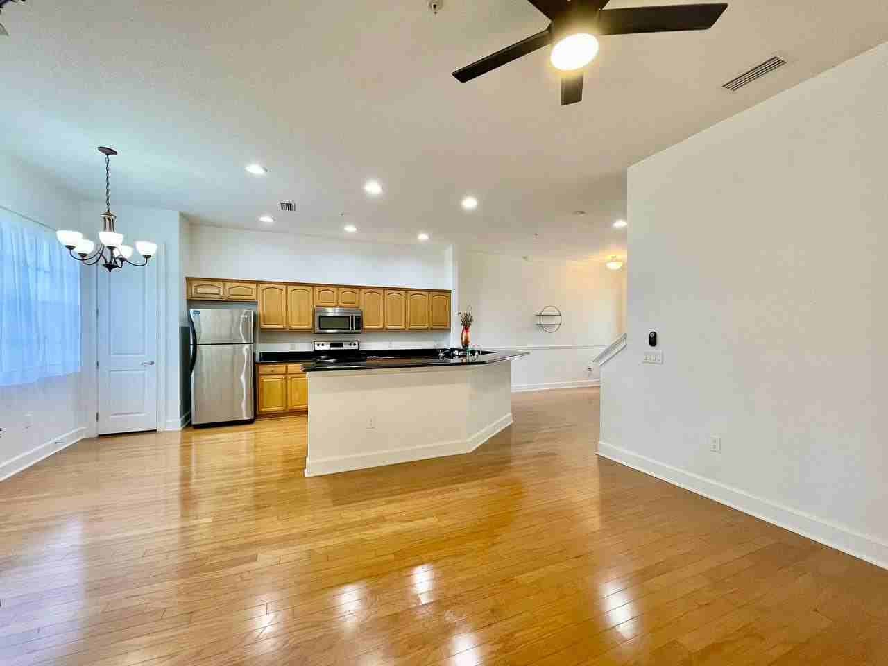 8626 Miramar Terrace Cir - Photo 5 of 28