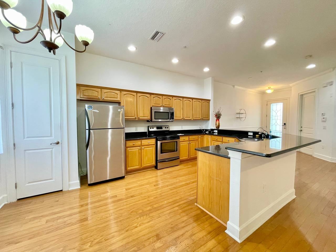 8626 Miramar Terrace Cir - Photo 6 of 28