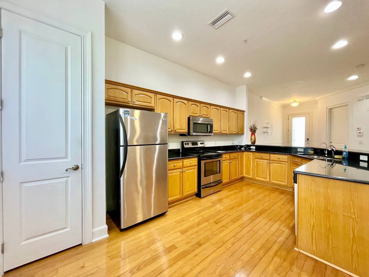 8626 Miramar Terrace Cir - Photo 7 of 28