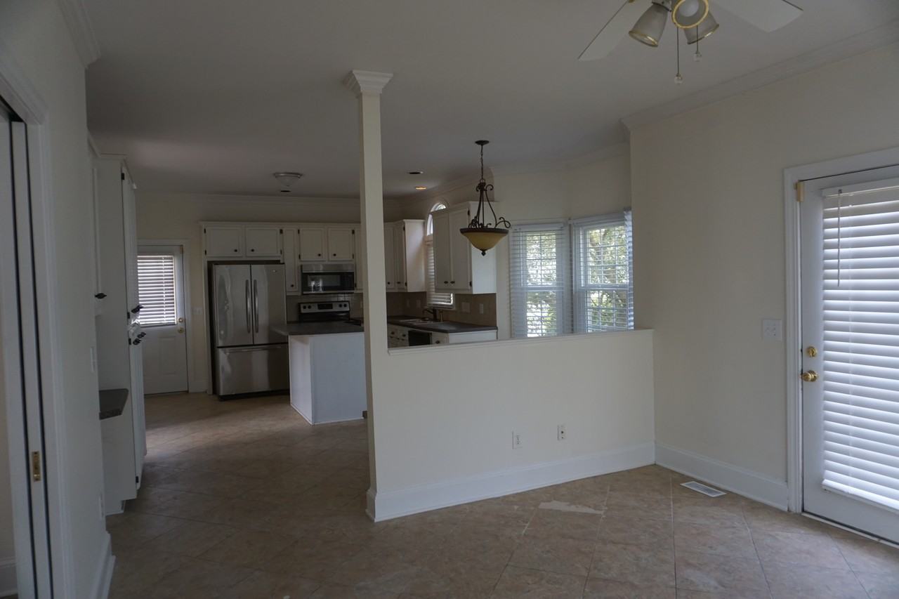 3100 Cleere Ct - Photo 7 of 22