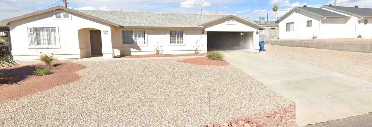 2335 Mandalay Dr - Photo 3 of 35