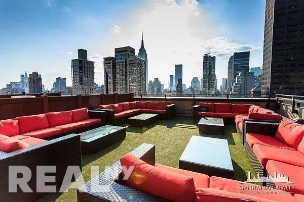 E 39th St #22A - Photo 3 of 4