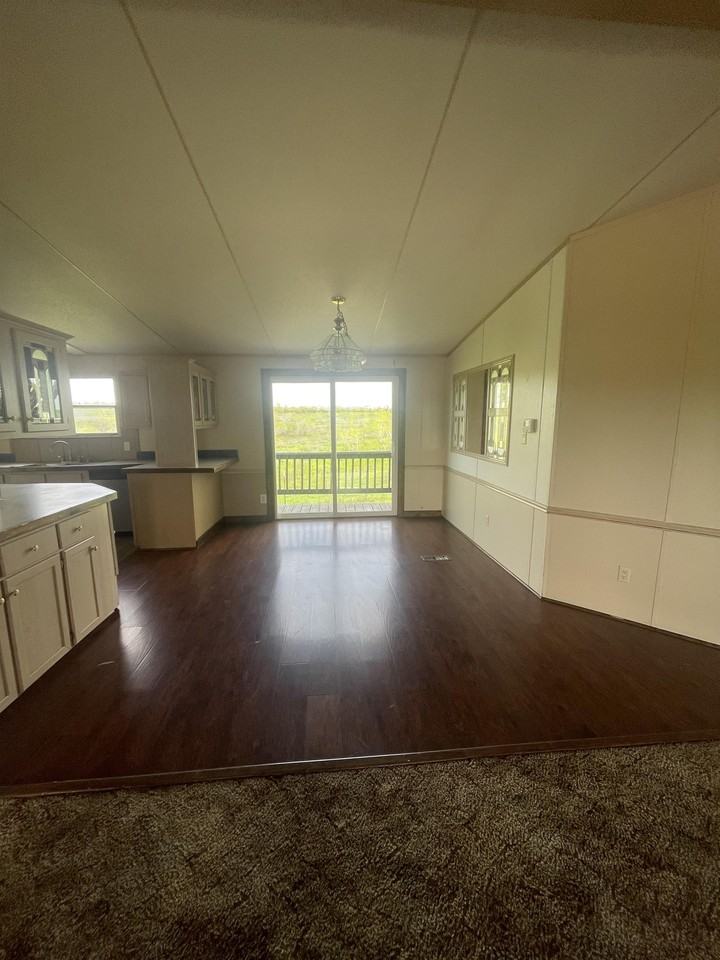 120 Roots Rd #1 - Photo 4 of 14