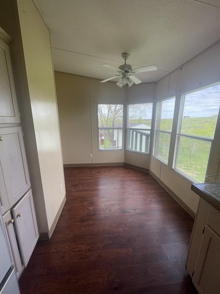 120 Roots Rd #1 - Photo 7 of 14