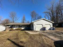 Burton East Townhomes Apartments 3800 Burton St Se Grand Rapids