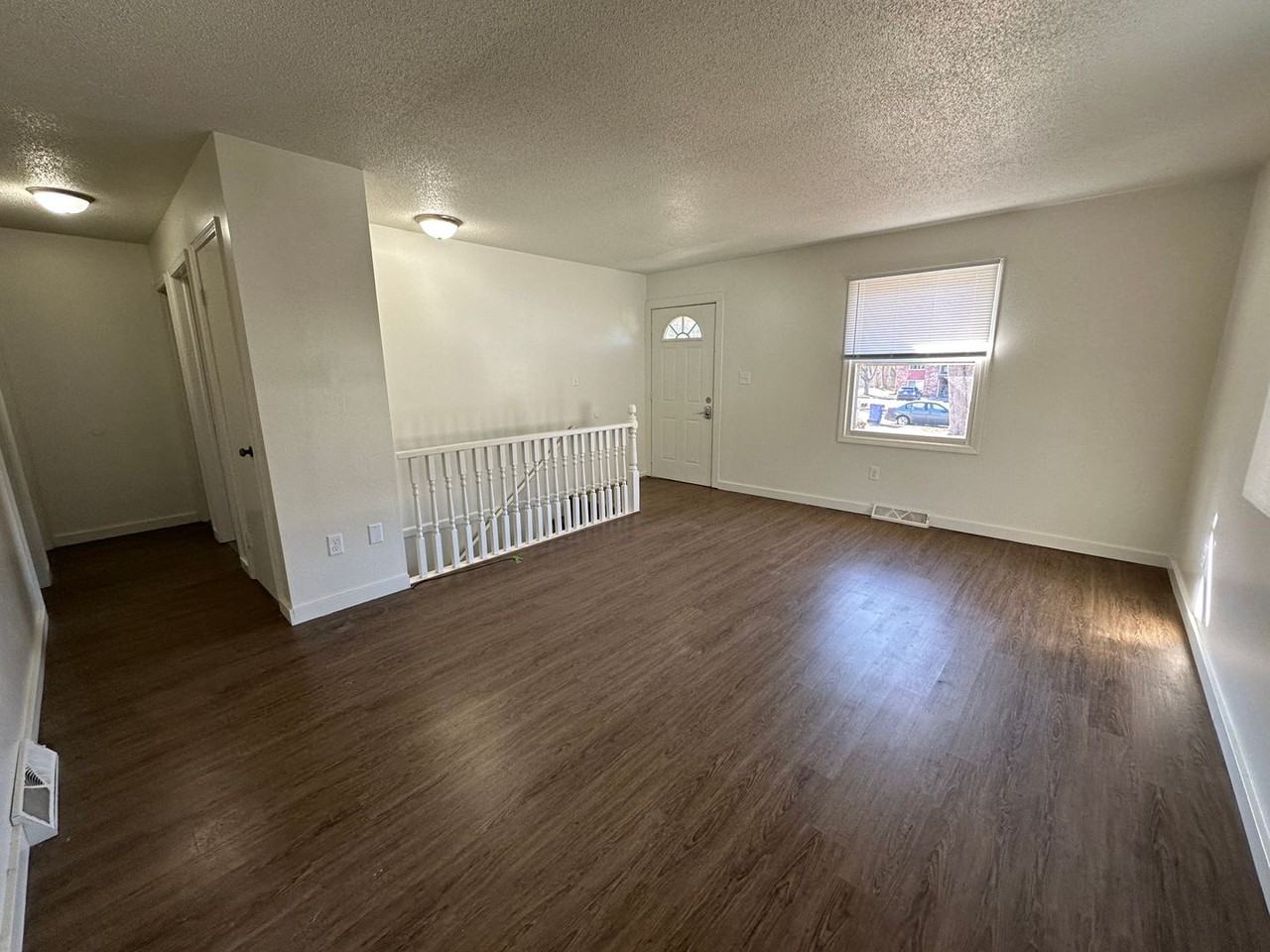 1373-1375 Kendall SE - Photo 2 of 9