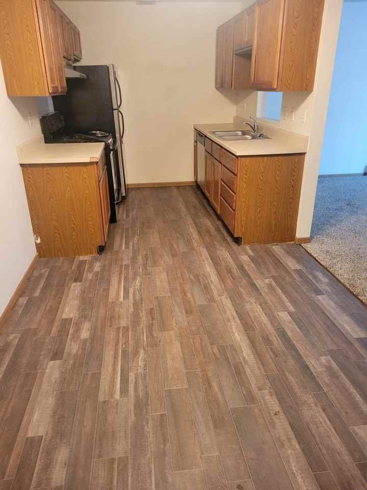 604 8th Ave South; 813, 901, 909 6th St. South - Photo 2 of 10