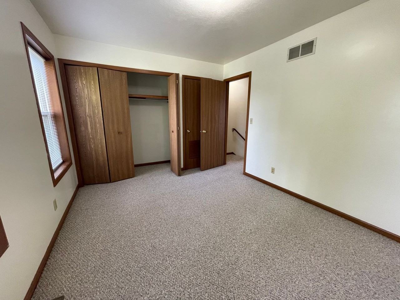 130 Watertower Ct - Photo 5 of 9