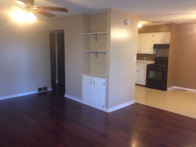 1814 S. Olive Duplex - Photo 2 of 11