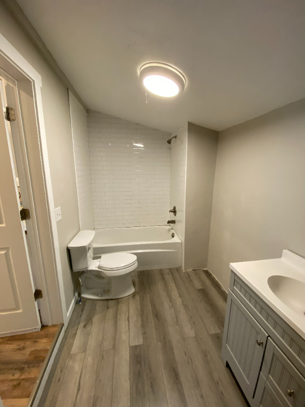 722 Ne Skidmore St - Photo 3 of 7