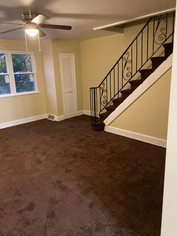 6921 Souder St - Photo 2 of 9