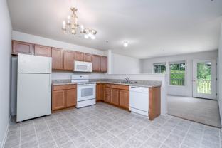 410 Talon Dr - Photo 1 of 1
