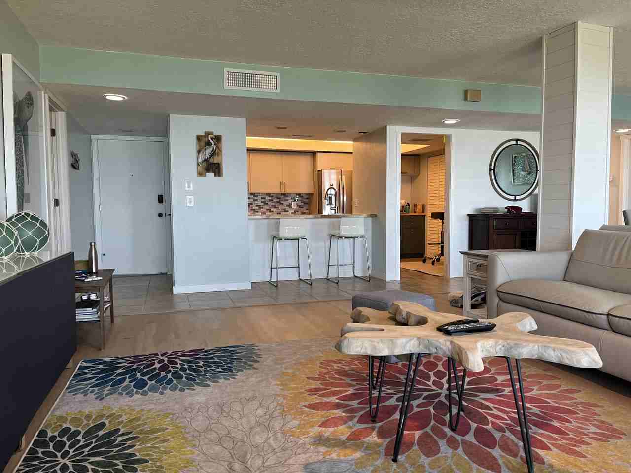 405 Mariner Dr #405 - Photo 3 of 26