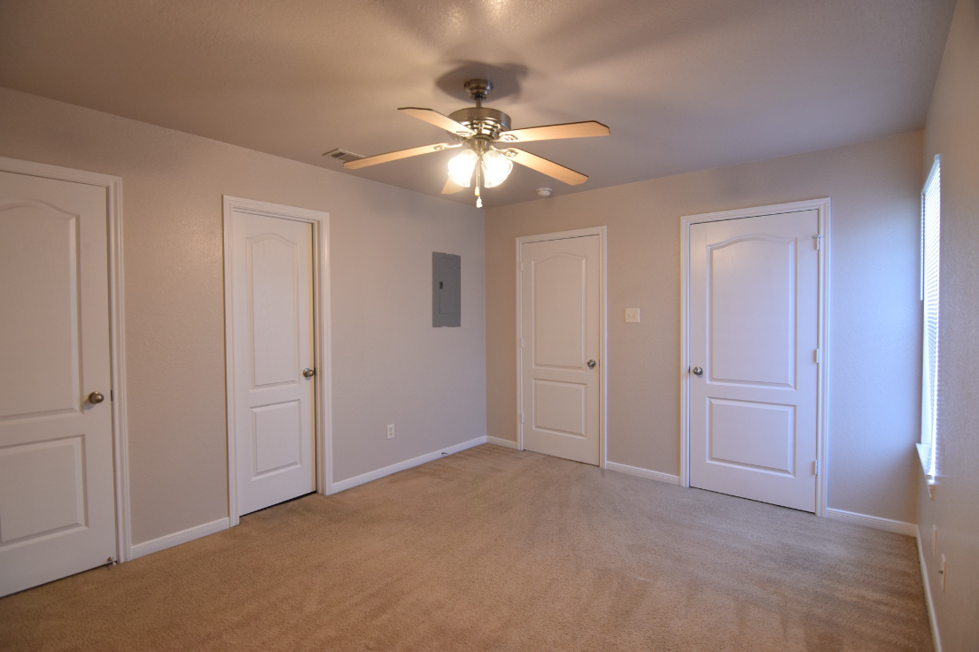 423 Brittney Way #D - Photo 5 of 13