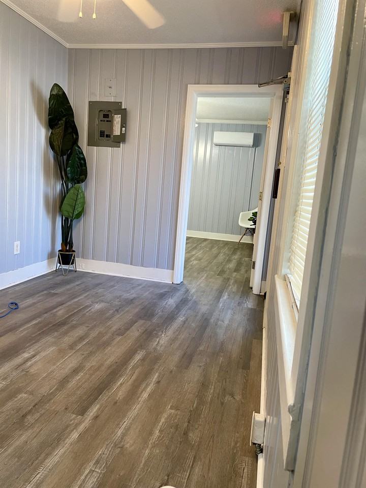 1308 N Slappey Blvd #1 - Photo 2 of 7