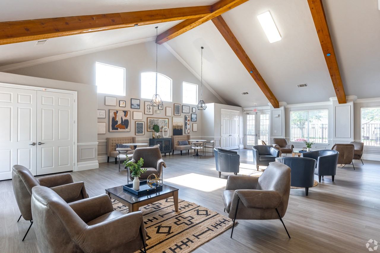 The Arwen - Photo 2 of 44