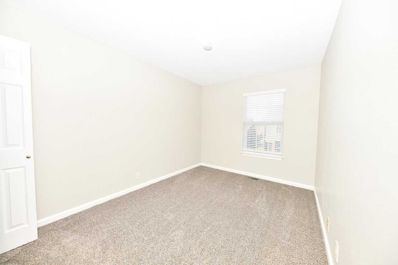 Imperial Pointe - Photo 2 of 19