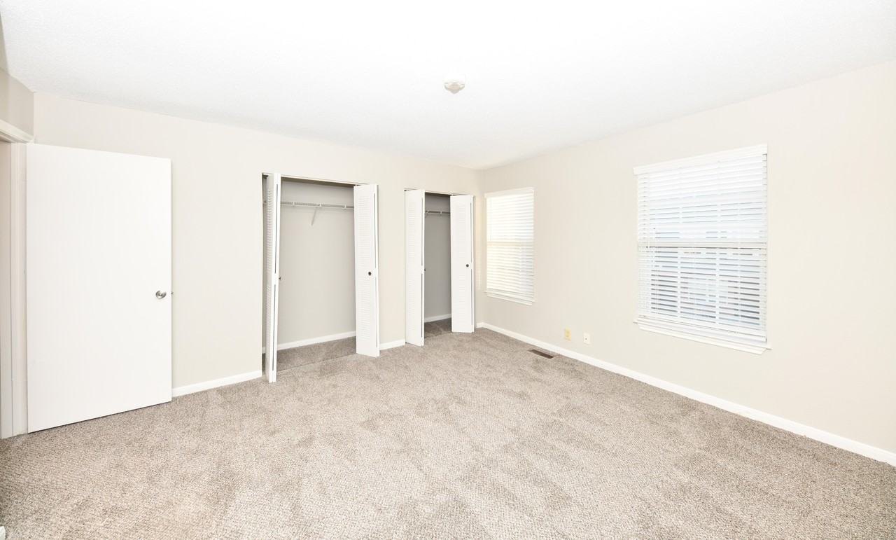 Imperial Pointe - Photo 5 of 19