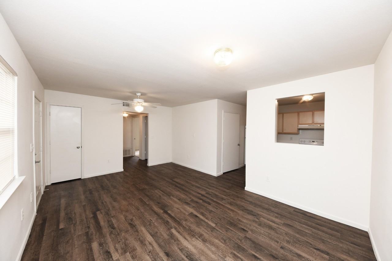 The Elena Apartment Homes - Photo 7 of 22