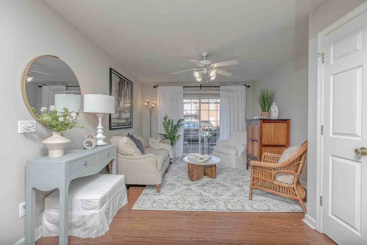 Tennessee Park Apartments - Photo 2 of 39