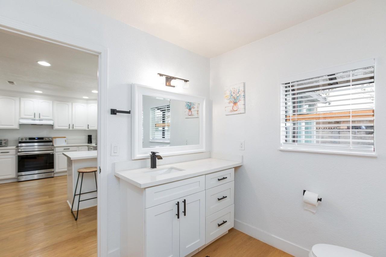 Champions Cir - Photo 4 of 14