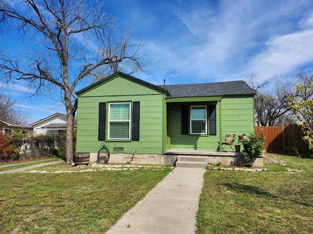 1310 S Van Buren St, San Angelo, TX 76901 2 Bedroom House for 1,400/month Zumper