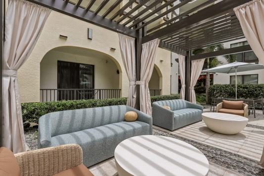 Lantower Luxury Living 3 of 4