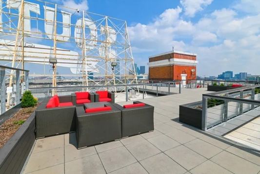 Lantower Luxury Living 2 of 4