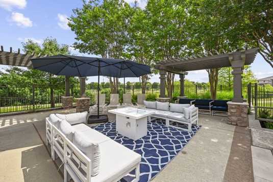 Lantower Luxury Living 3 of 4
