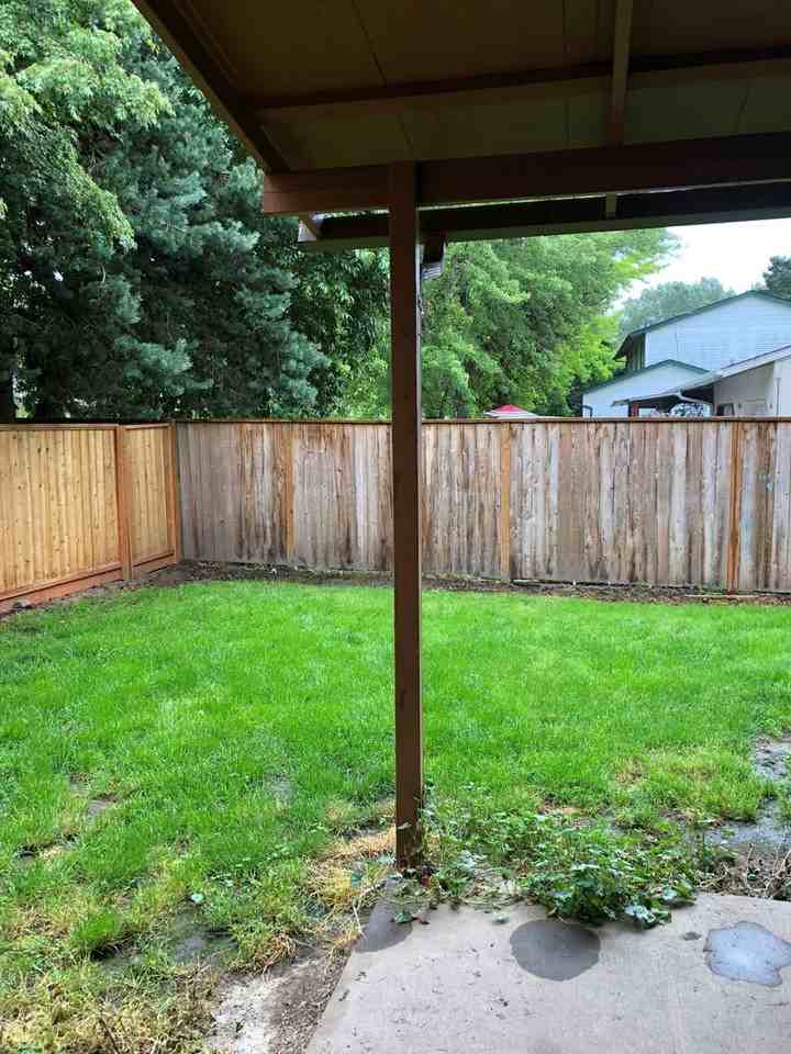 East 9Th Apartments - Photo 2 of 36