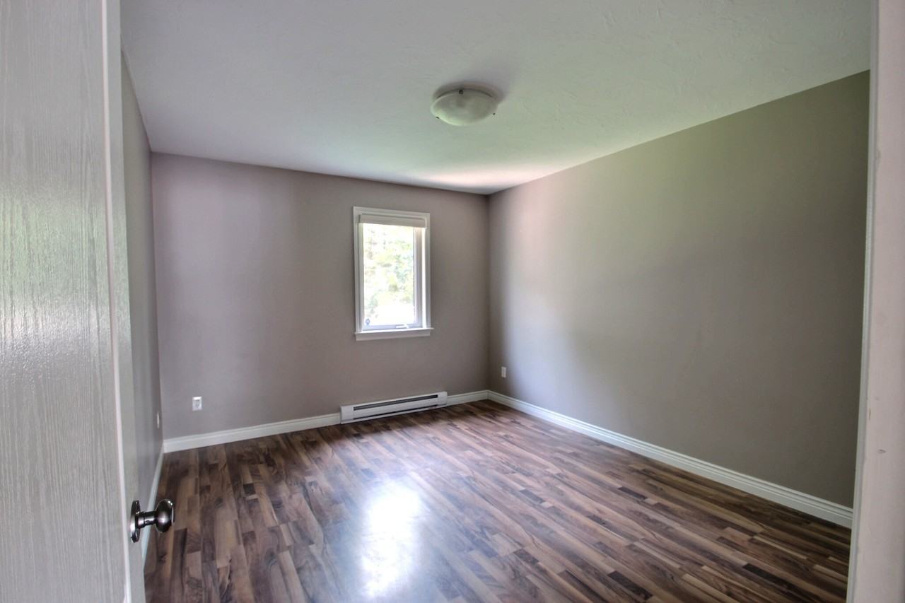 236 LonsdaleUnit b #236B - Photo 3 of 6