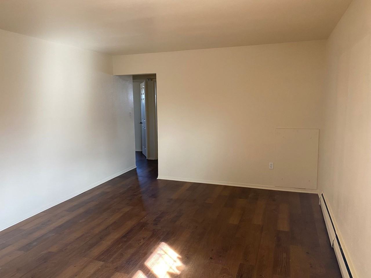 1418 Hoyt St - Photo 5 of 16