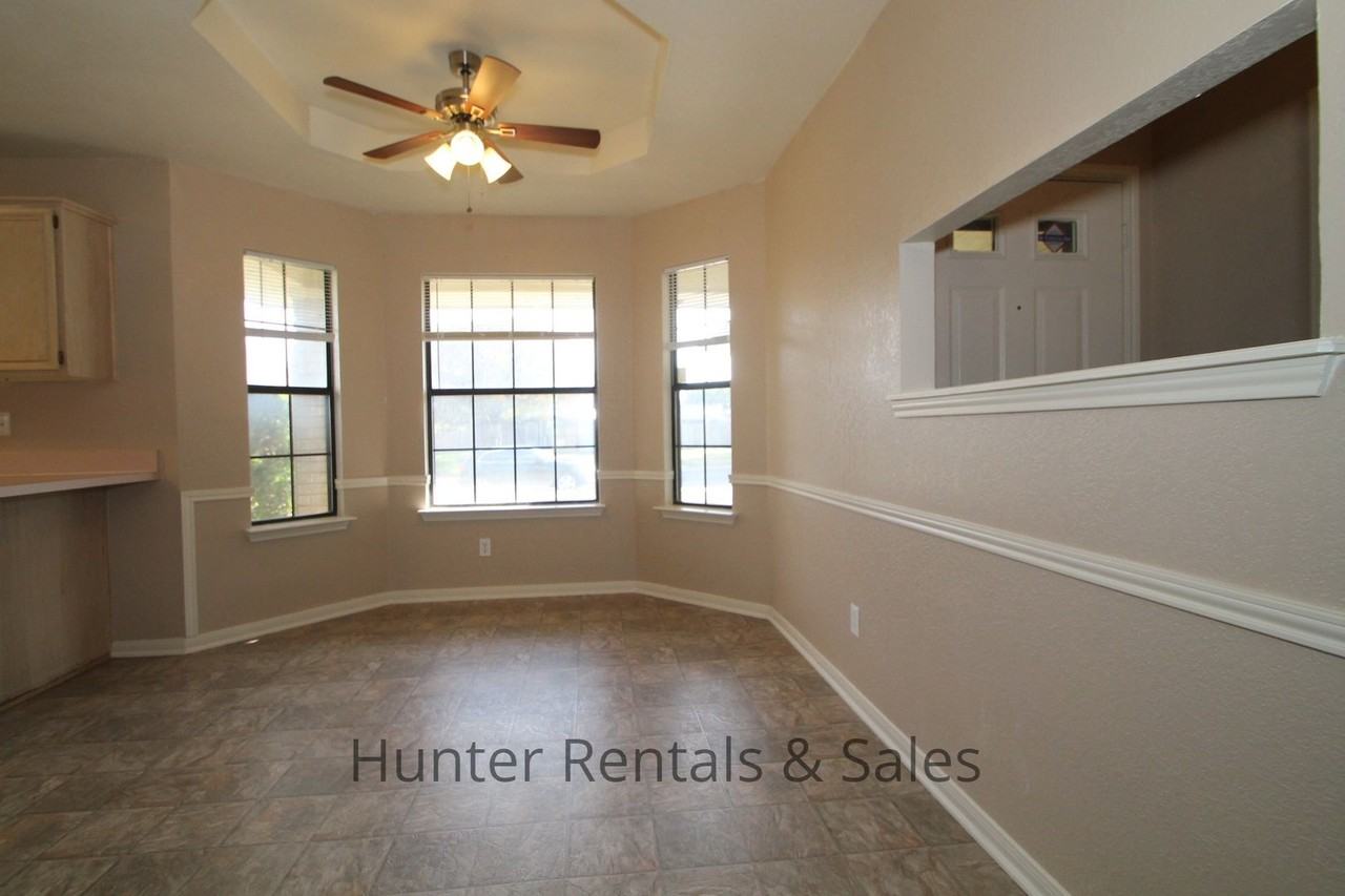 4705 Fawn Dr - Photo 7 of 27