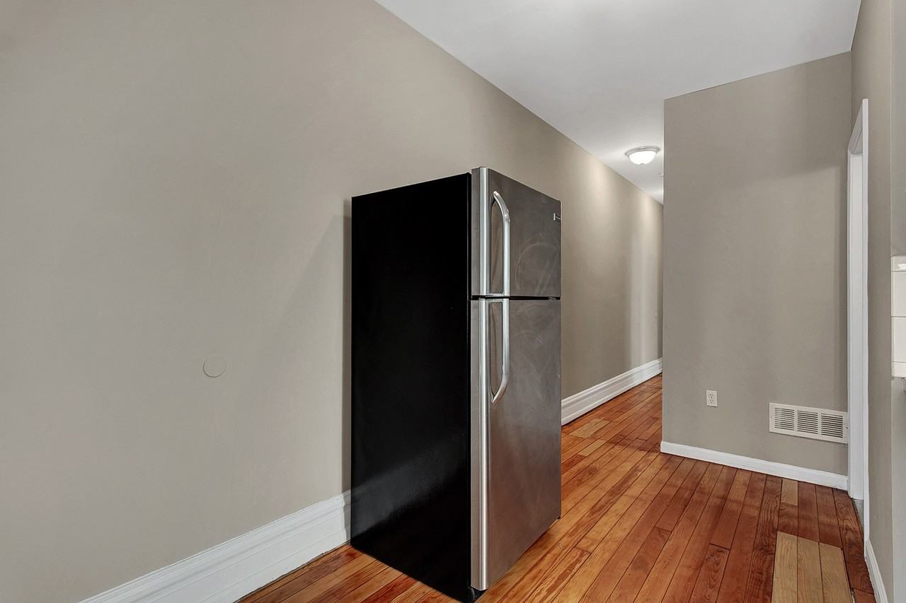 4059A Hartford St - Photo 7 of 15