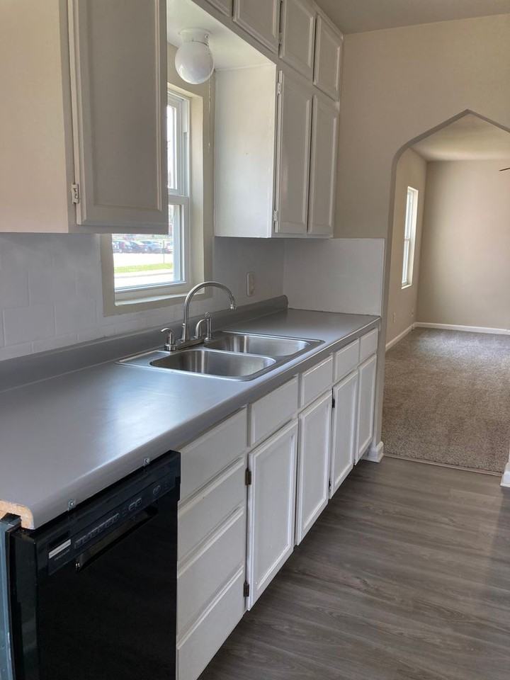 130 E 29th Ct - Photo 6 of 20