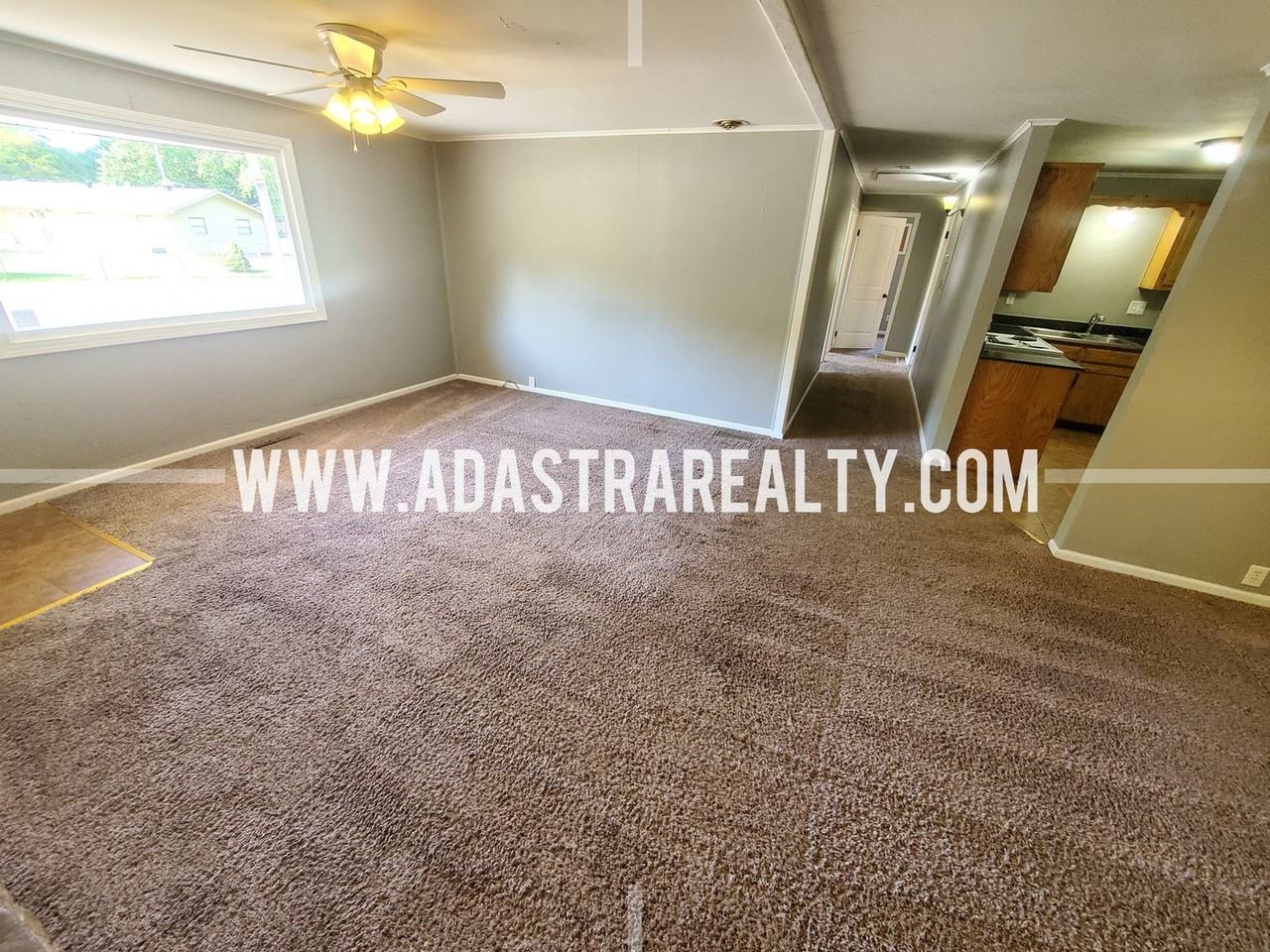 6011 N Forest Ave - Photo 4 of 16