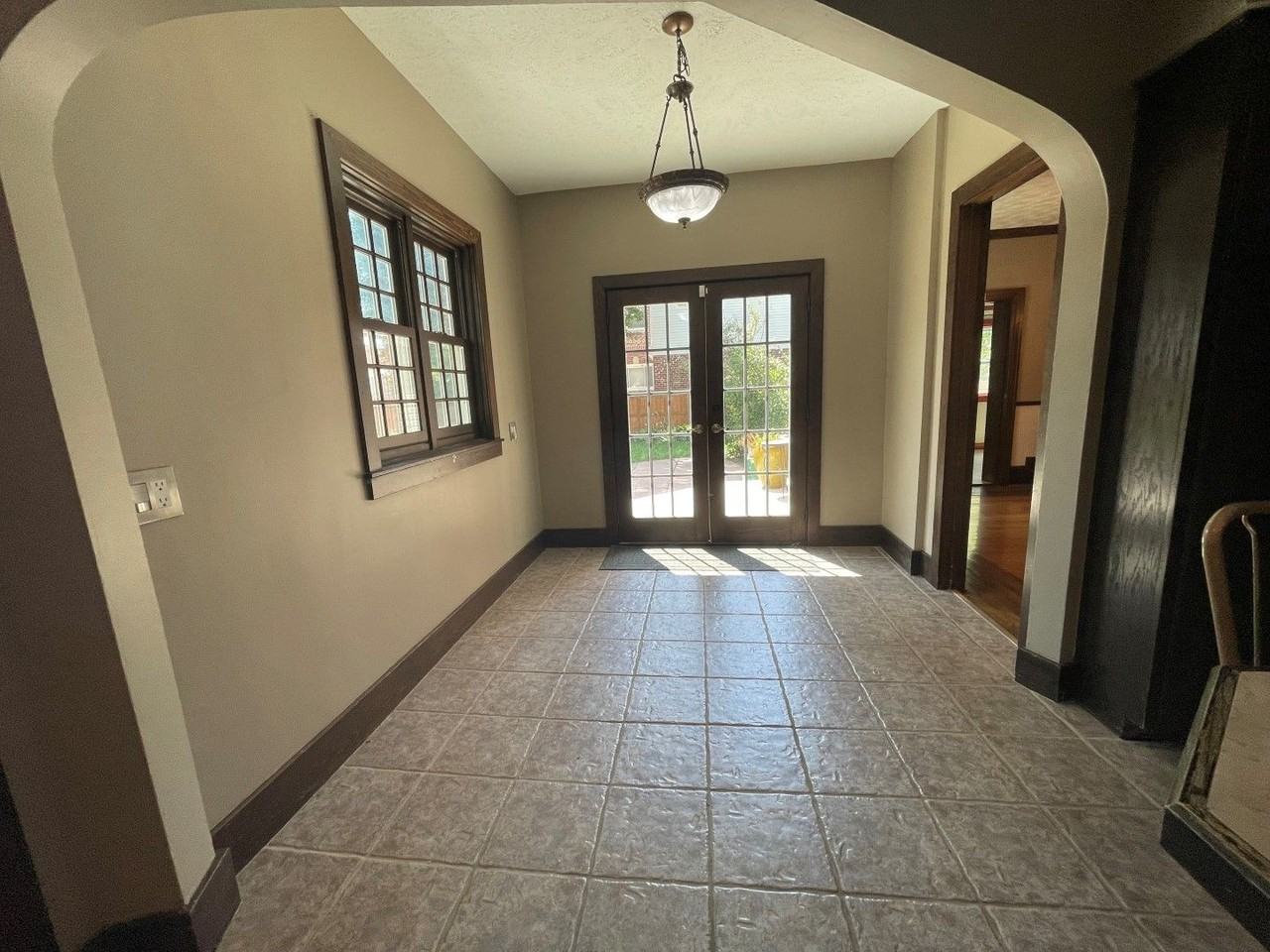 307 N 41st St - Photo 5 of 29