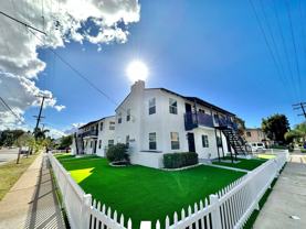 Beautiful Apartments in Renovated Complex - Photo 1 of 1