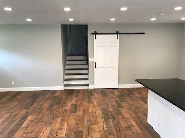 1501 Stratford Rd - Photo 7 of 30